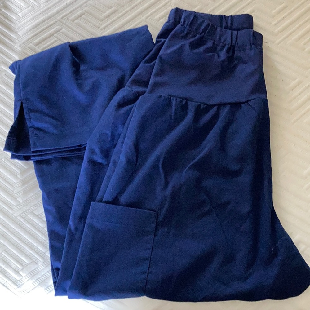 Maternity scrub pants